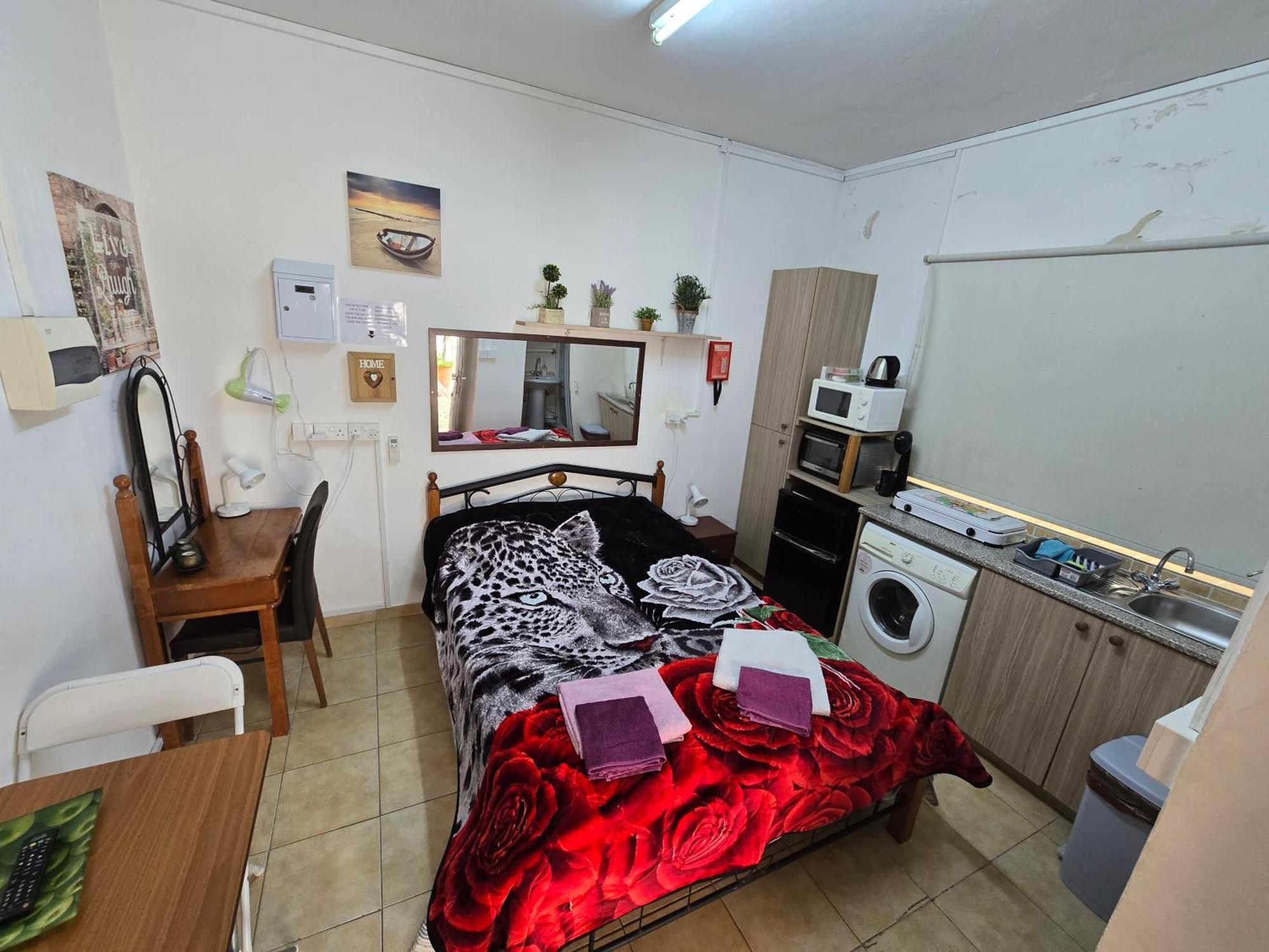 Nicosia Rooms Studios Exteriör bild